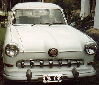 Ford Taunus coup&eacute; 1956 