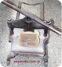 m&aacute;quina para fabricar sellos