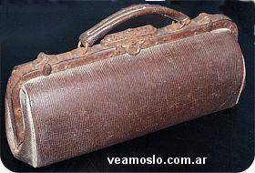 malet&iacute;n de m&eacute;dico